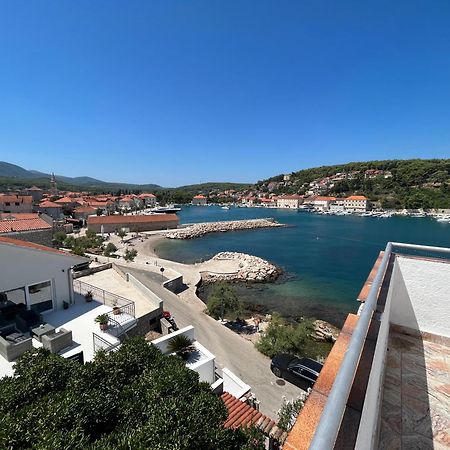 Apartments Peronja Jelsa Seafront Eksteriør billede